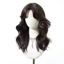 Long Black Wavy Synthetic Wig – No‑Lace Full Head Cover