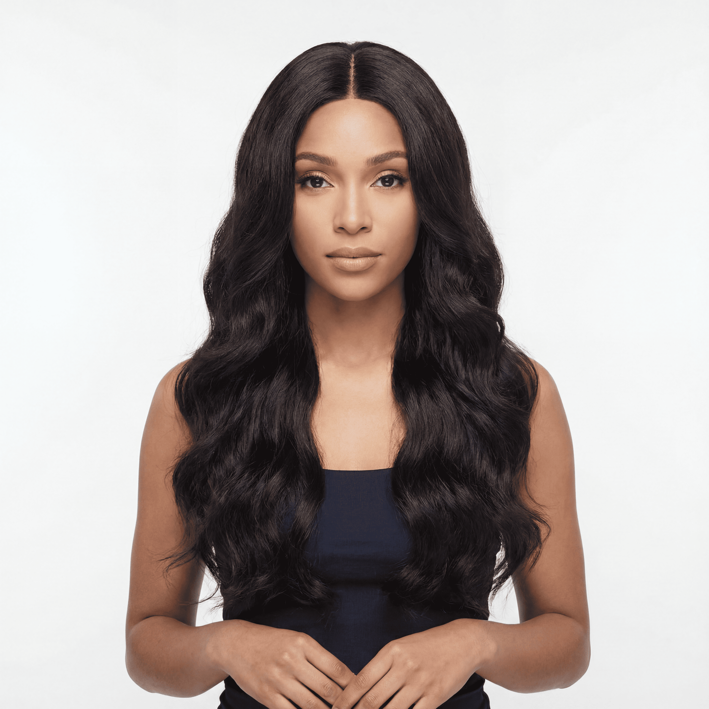 Long Wavy No‑Lace Synthetic Wig – Middle Part Big Wave (Black)